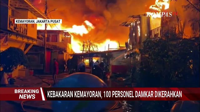BREAKING NEWS! Pantauan Udara Kebakaran di Kemayoran, 100 Personel Damkar Dikerahkan ke Lokasi