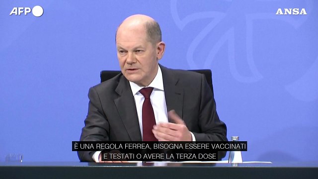 Covid, Scholz: Sono a favore di un obbligo vaccinale