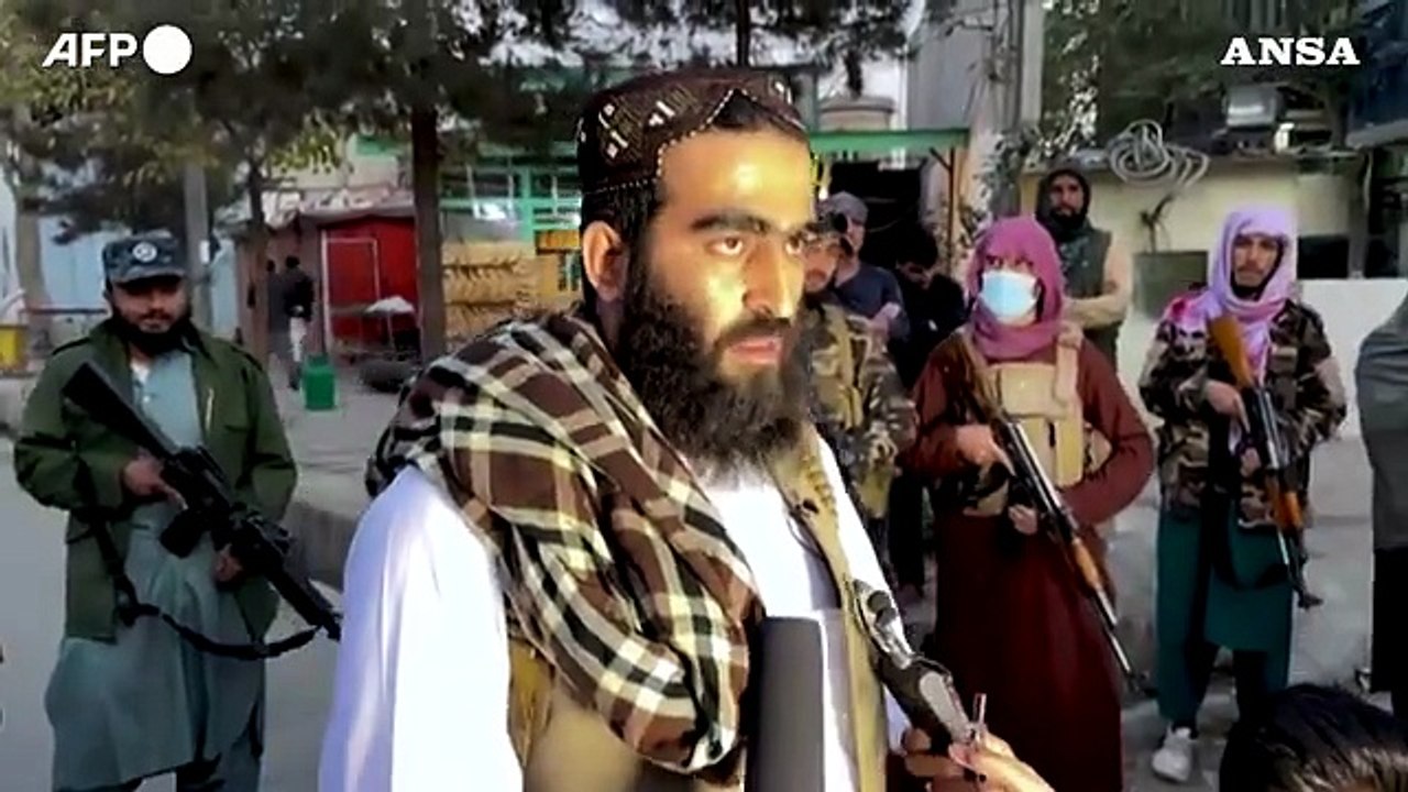 Attacco kamikaze in un ospedale, strage a Kabul