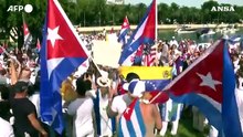 Usa, a Miami manifestazione di solidarieta' alle proteste a Cuba