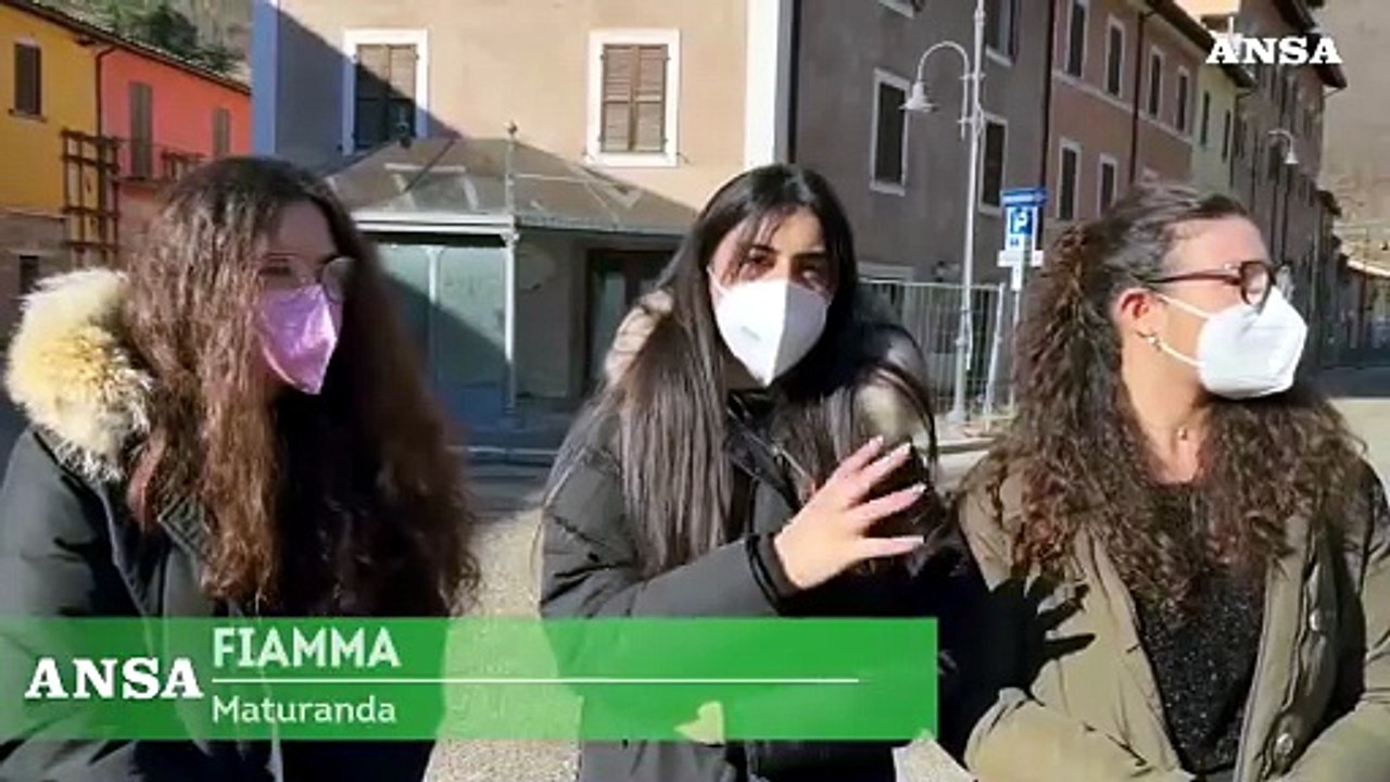 Maturita', studenti terremotati chiedono al ministro "un esame piu' facile"