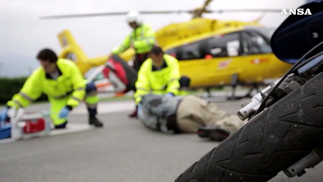 A22: una campagna per una guida piu' consapevole e meno distratta