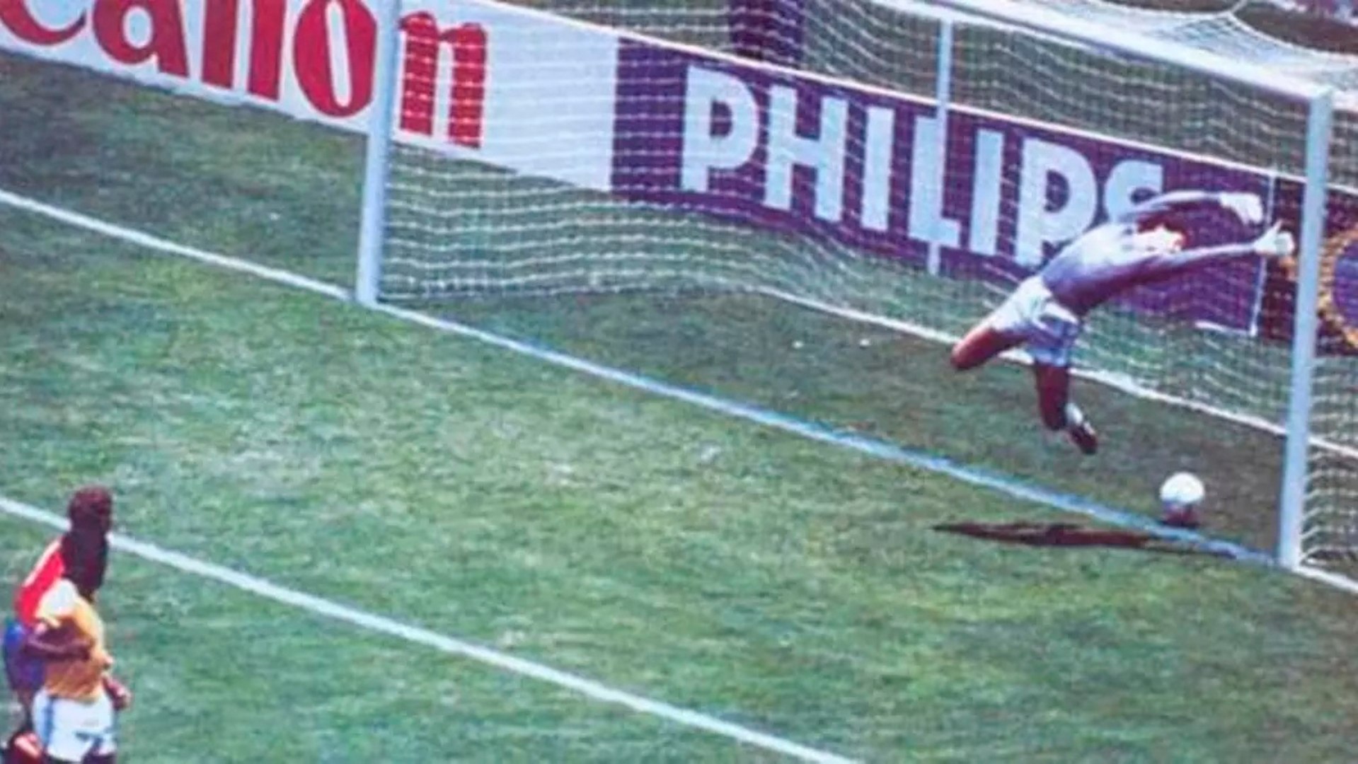 40 años del no gol más famoso de la historia de España: la volea de Míchel a Brasil