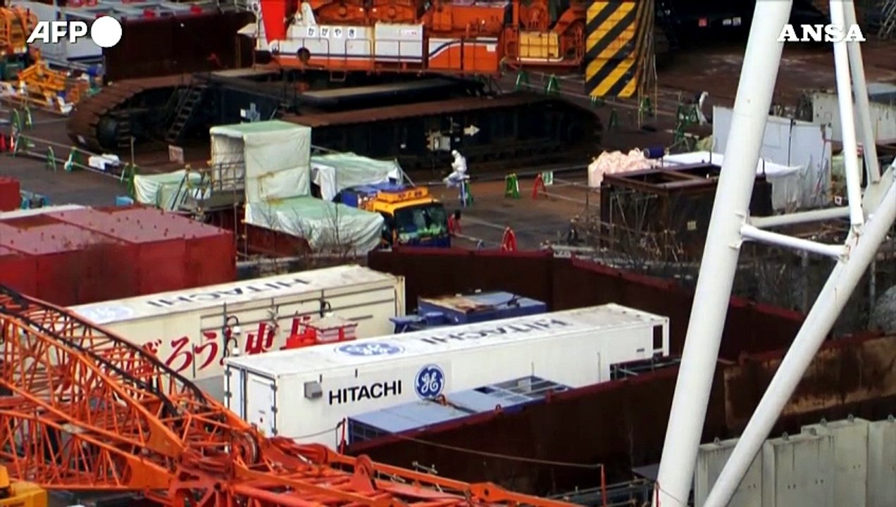 Fukushima, boss Tepco condannati a risarcimento record