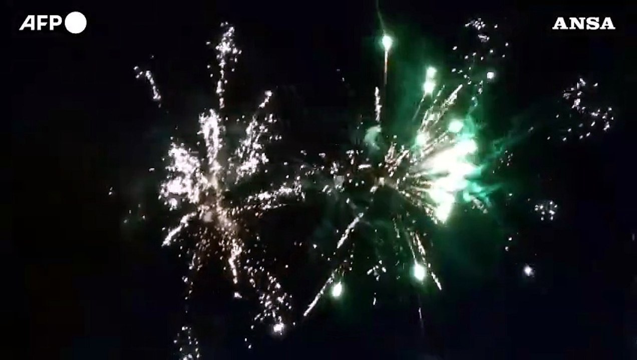 Francia, due fratelli uccisi da fuochi d'artificio caduti tra la folla