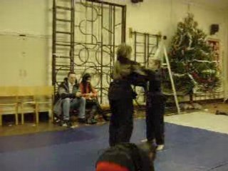 empty wet box of cat litter