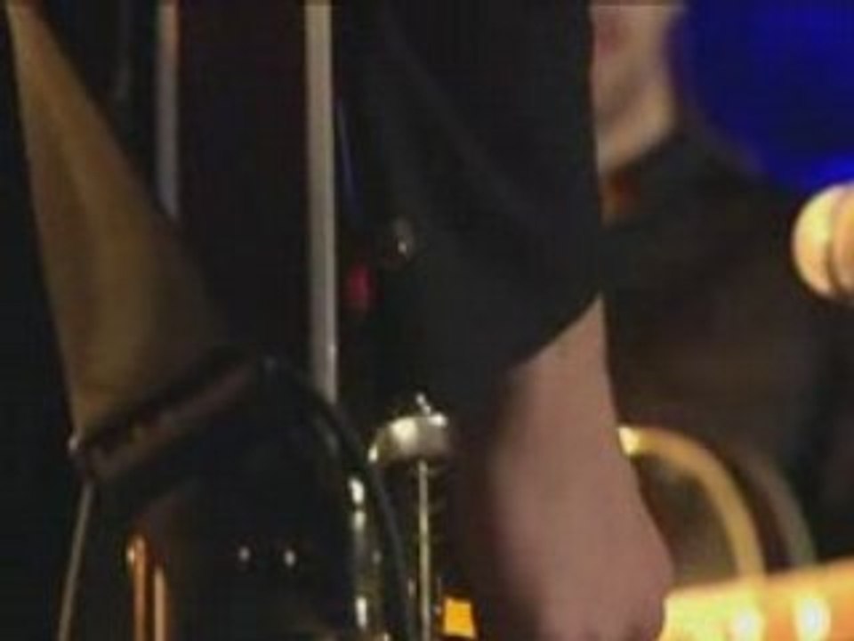 Coldplay - Till Kingdom Come live Glastonbury 2005