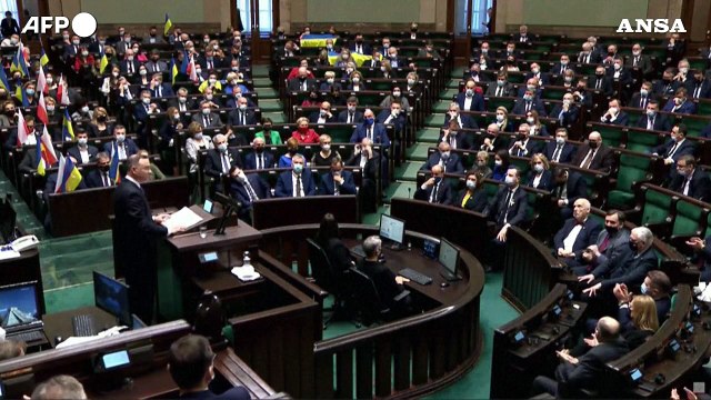 Varsavia: Se Putin usa le armi chimiche interviene la Nato