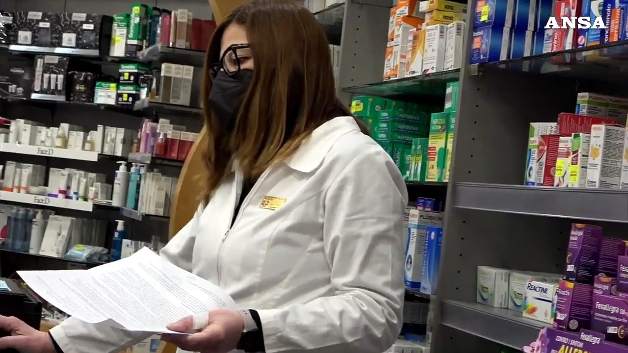 Federfarma sul costo dei tamponi: "Il margine e' 3 euro, nessun aumento"