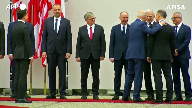 Polonia, Biden accolto da Duda a Varsavia