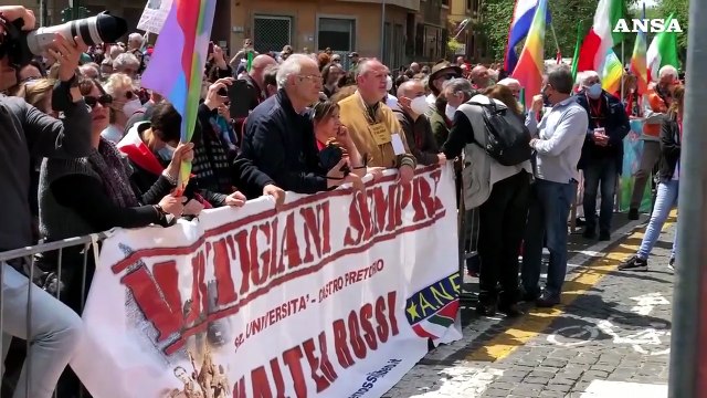 Ada, la signora che ha ripreso Vauro in diretta tv: Non si permetta di parlare cosi' di Mattarella