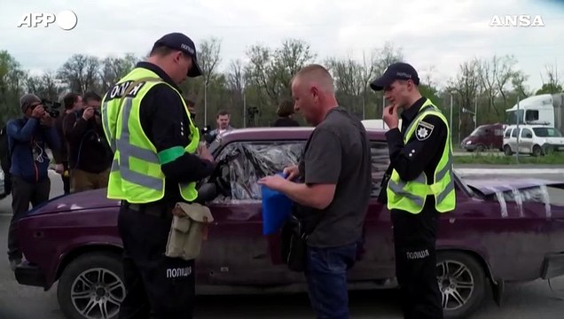 Ucraina, a Zaporizhzhia i primi profughi provenienti da Mariupol