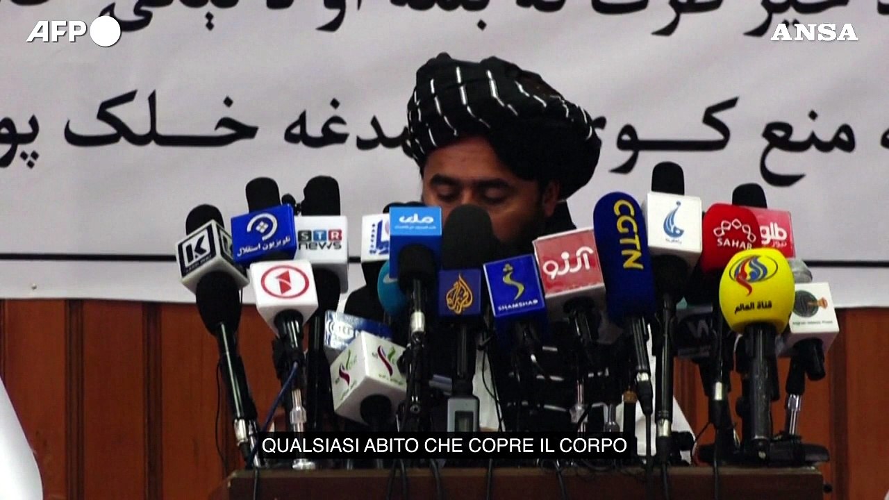 Afghanistan: i talebani impongono il burqa in pubblico alle donne