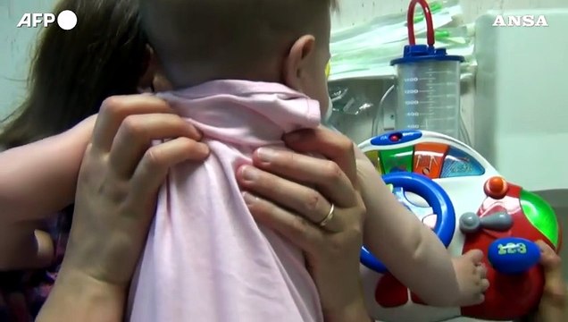 Ai figli il cognome dei due genitori, non solo del papa'