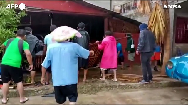 L'uragano Agatha si abbatte sulla costa pacifica del Messico: venti e allagamenti