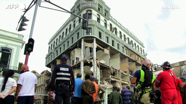 Cuba, violenta esplosione in albergo L'Avana: si cercano i dispersi