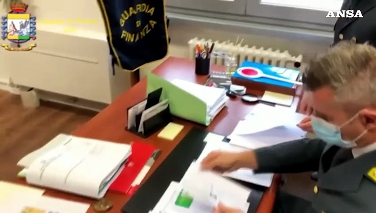 Multe: e' giungla per costi di accertamento e notifica