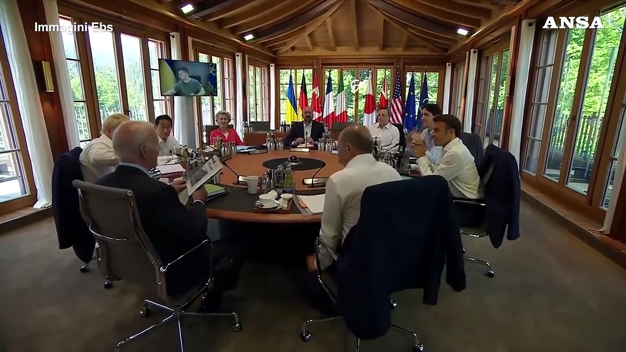 Seconda giornata del G7, Zelensky si collega in videoconferenza