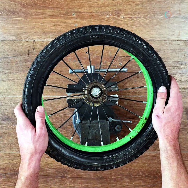 Quick hack to fit bicycle tires easily! 🚲