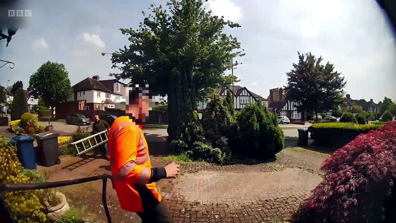 Doorbell Detectives (2025) Season 2 Episode 4