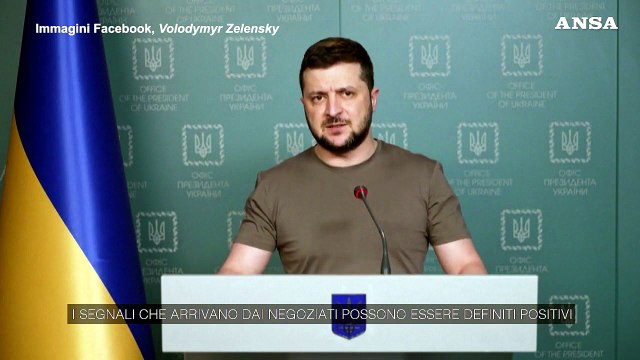 Zelensky: Dai negoziati segnali positivi, ma non coprono le esplosioni dei missili
