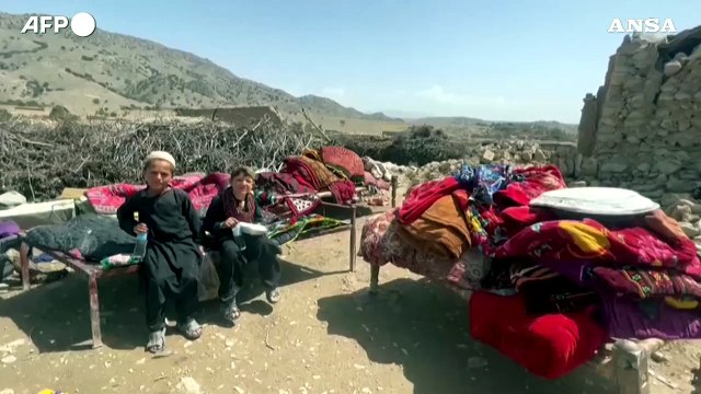 Terremoto in Afghanistan, oltre 1.500 i morti. Tanti i bambini