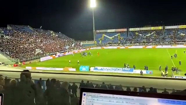 Gara spenta, poco gioco e poche idee in avanti: il Parma saluta il sogno playoff - Videocommento di Paolo Grossi