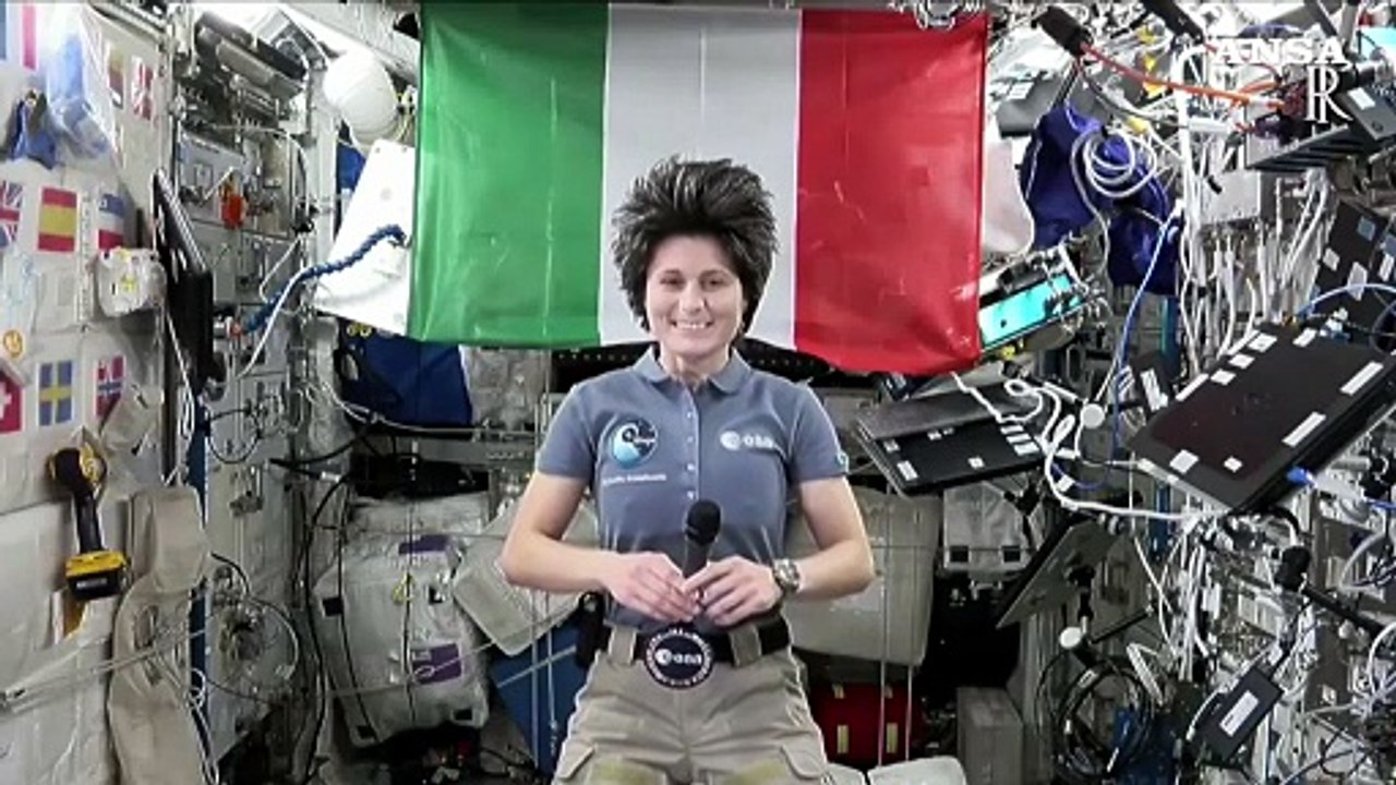 Quirinale: Mattarella si collega con astronauta Cristoforetti
