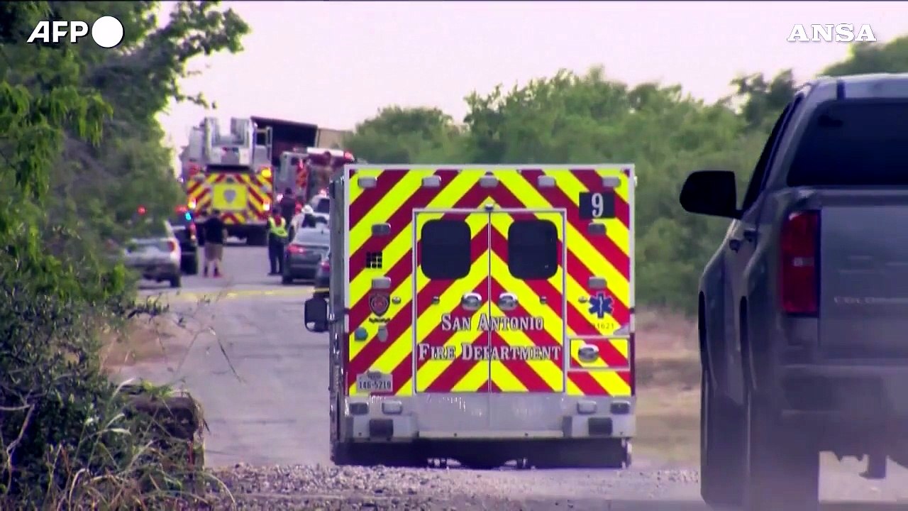 Strage di migranti in Texas, 50 morti in un camion