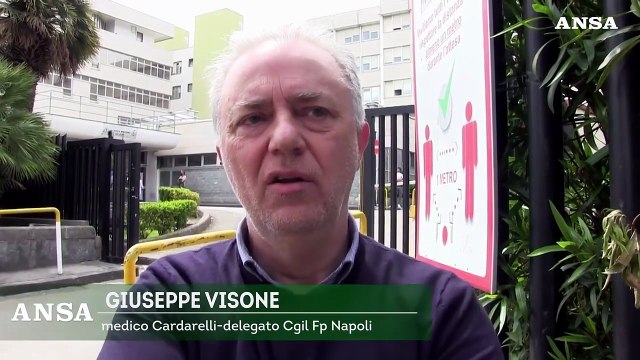 Napoli: caos al Pronto soccorso del Cardarelli, tra file e barelle