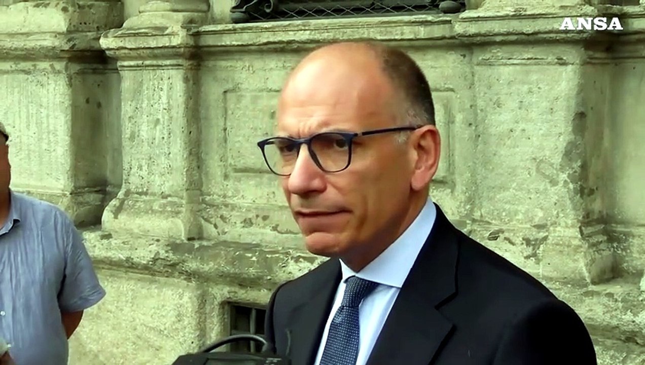 Governo, Letta: "Draghi indichi la via, ma noi pronti per campagna elettorale"