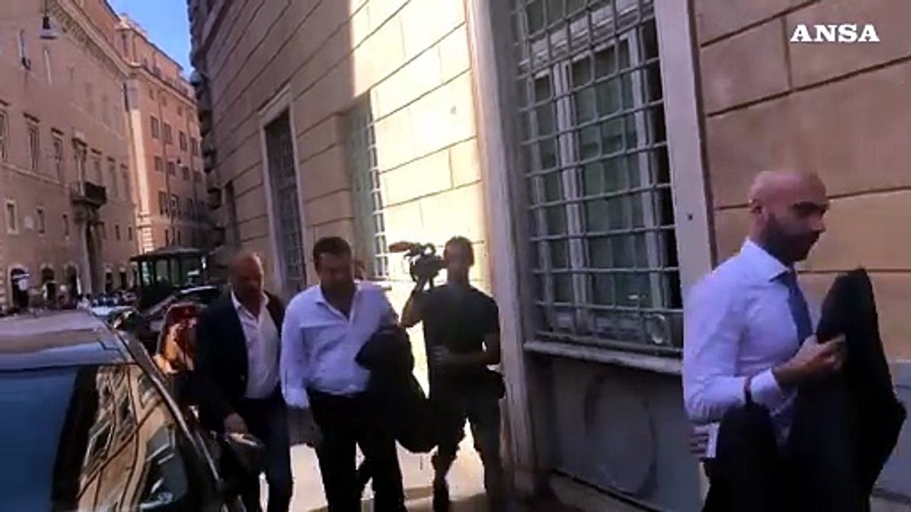 Governo, Salvini: "Centrodestra unito per bene del Paese"