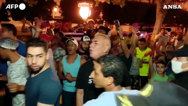 Tunisia, i festeggiamenti di Kais Saied per il successo del referendum
