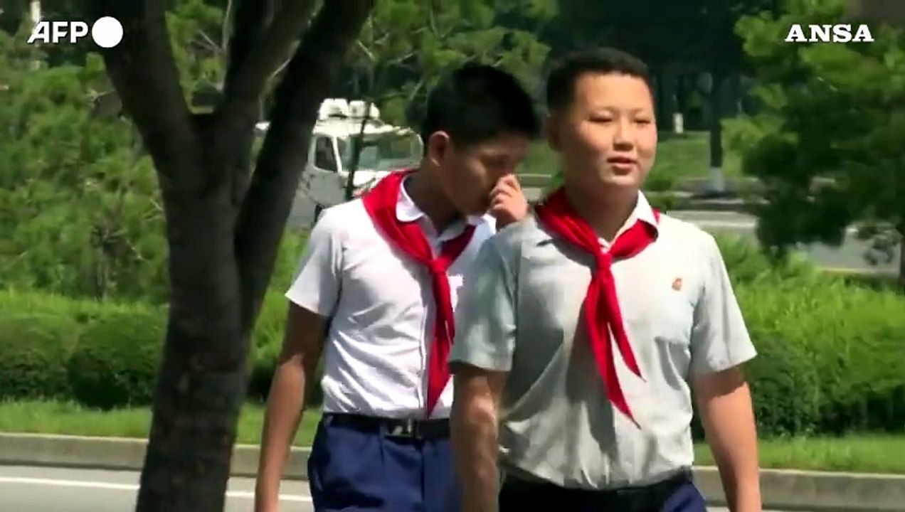 Corea del Nord, Kim Jong-un dichiara "eclatante vittoria" sul Covid