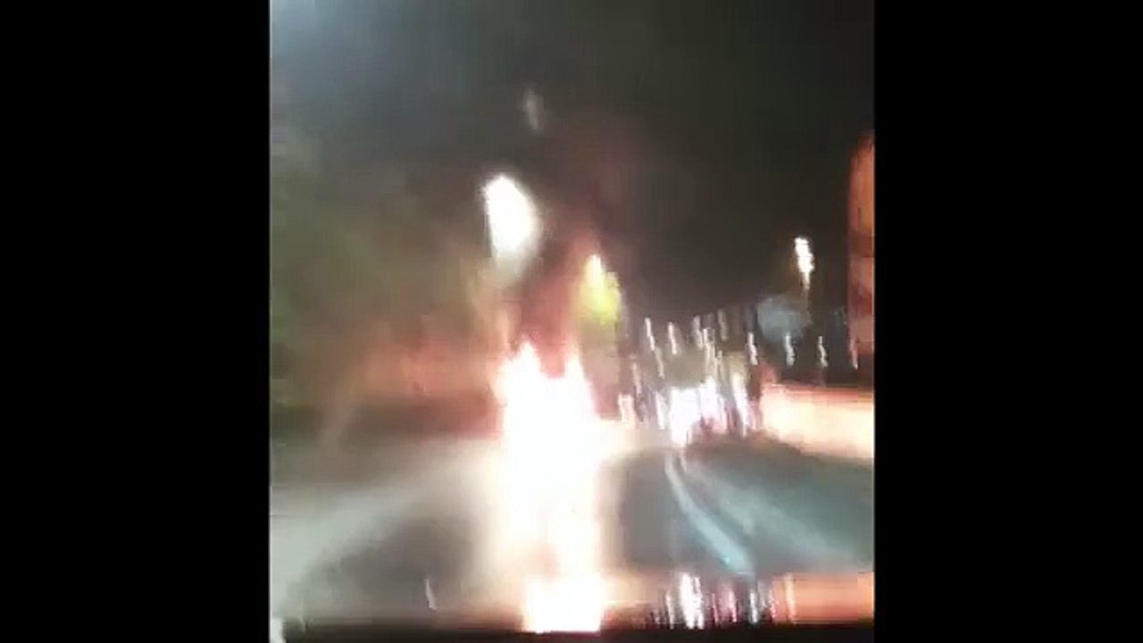Auto Incendiata