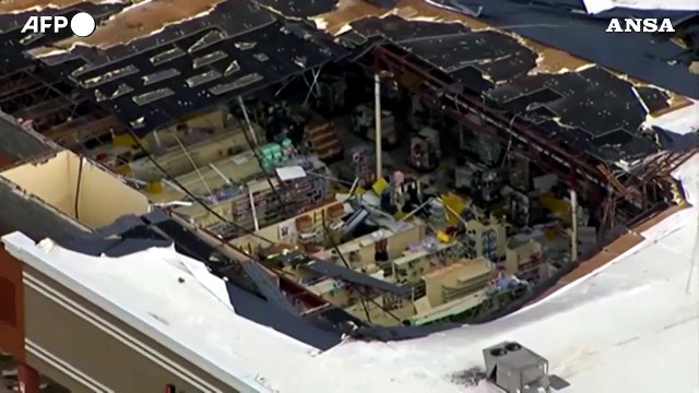 Stati Uniti, i danni nella citta' di Griffin dopo il passaggio di un tornado
