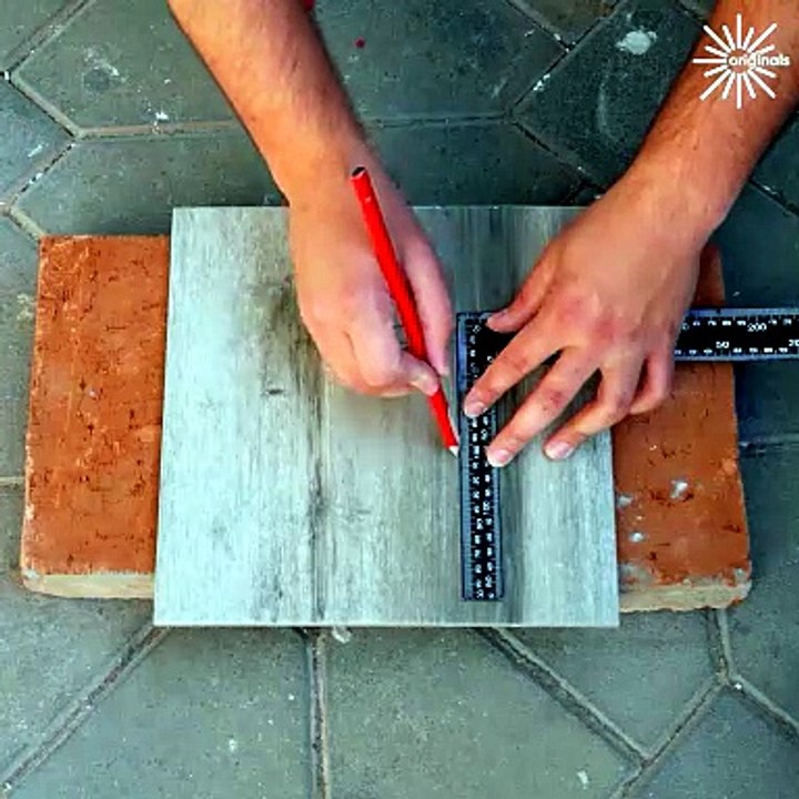 Amazing methods for column tile arrangement!