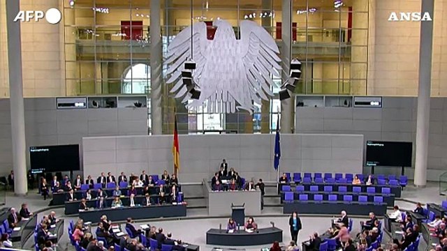 Germania, Scholz snervato da Baerbock sull'Ucraina