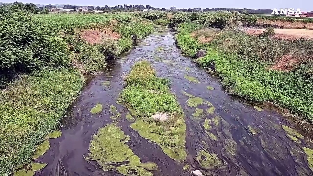 Fiumi e laghi della Terra sempre piu' fragili,...