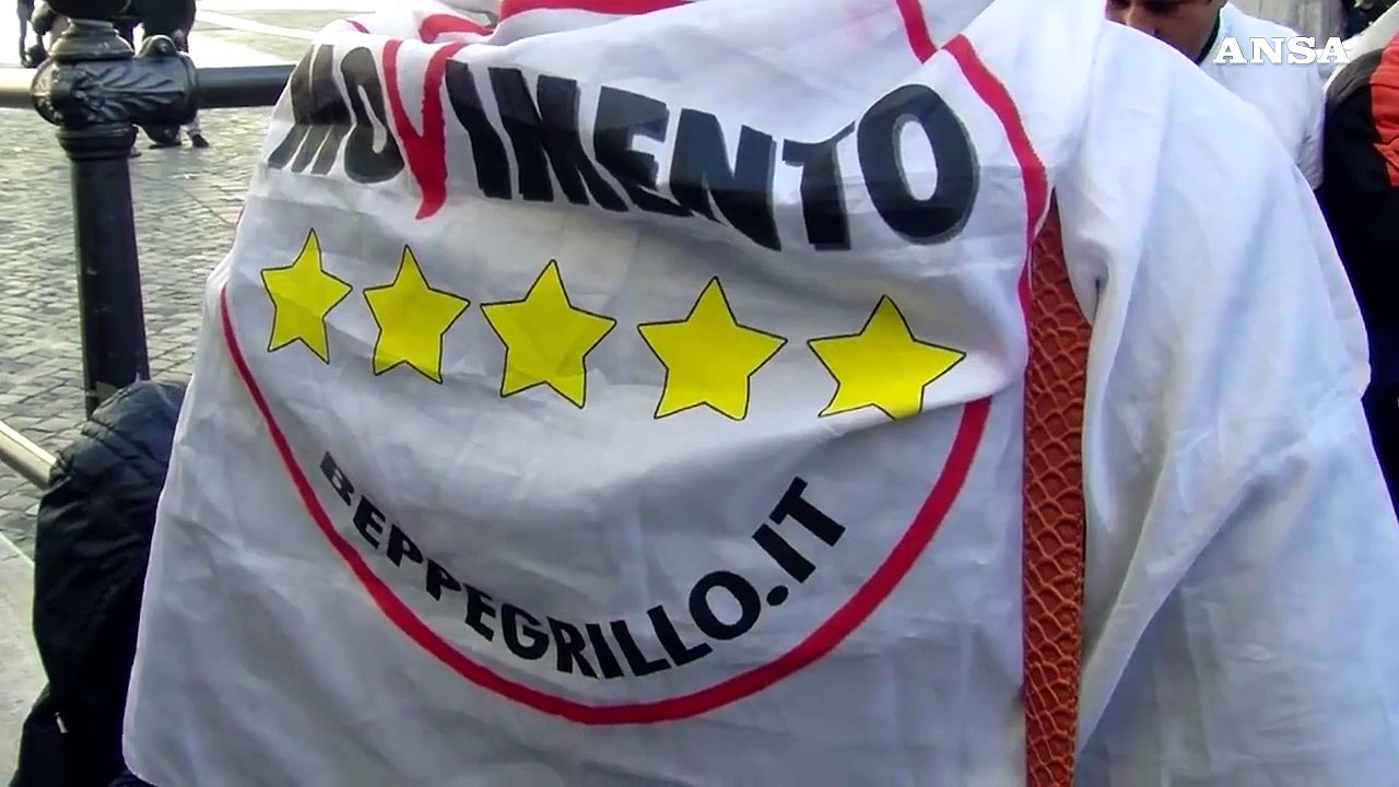 L'anno zero di Grillo: "Zombie contro il M5s ma vinceremo"
