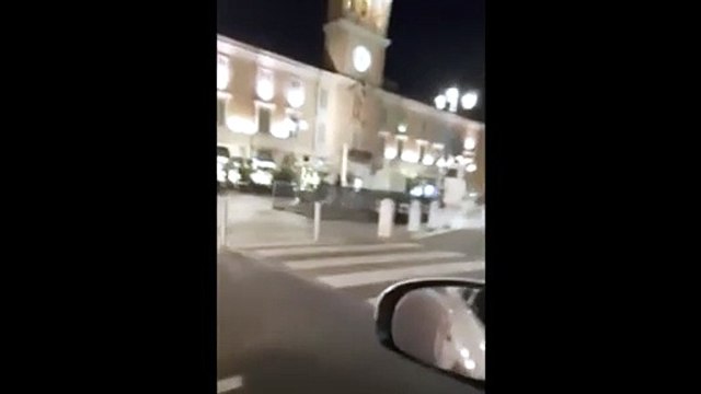 Video Uomo Nudo