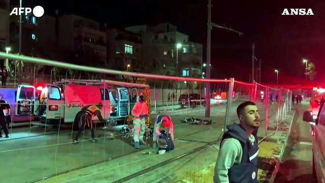 Gerusalemme, polizia e medici sul luogo dell'attacco