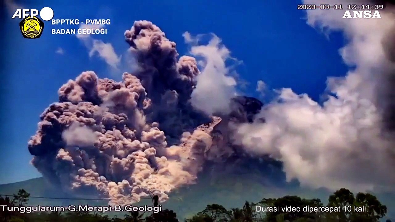 Indonesia, nuova eruzione del Monte Merapi