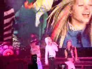 avril lavigne girl friend remix