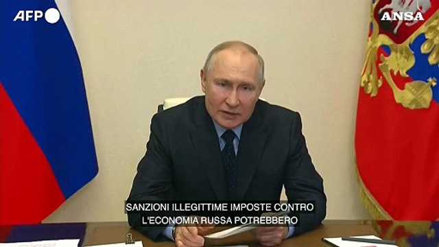 Russia, Putin: Sanzioni possono avere un effetto negativo sull'economia