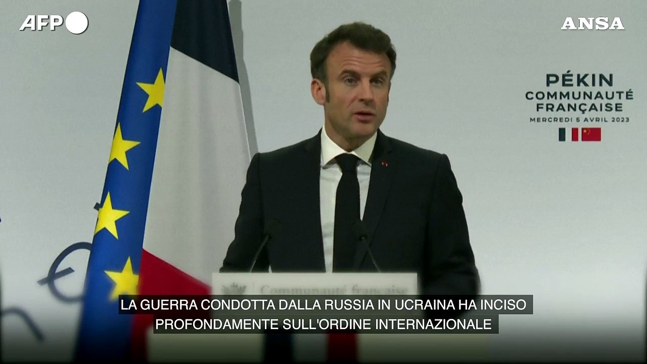 Macron: "La Cina puo' avere un ruolo primario per la pace"