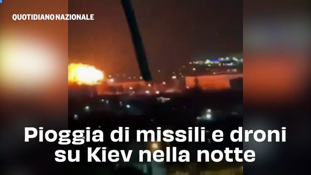 Pioggia di missili e droni su Kiev nella notte