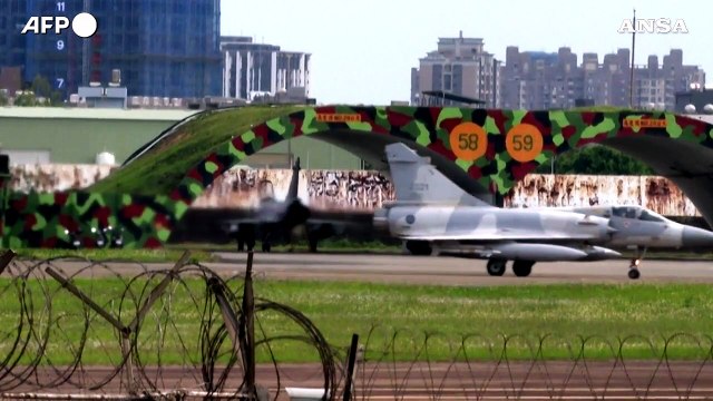 Taiwan, i caccia Mirage decollano dalla base di Hsinchu