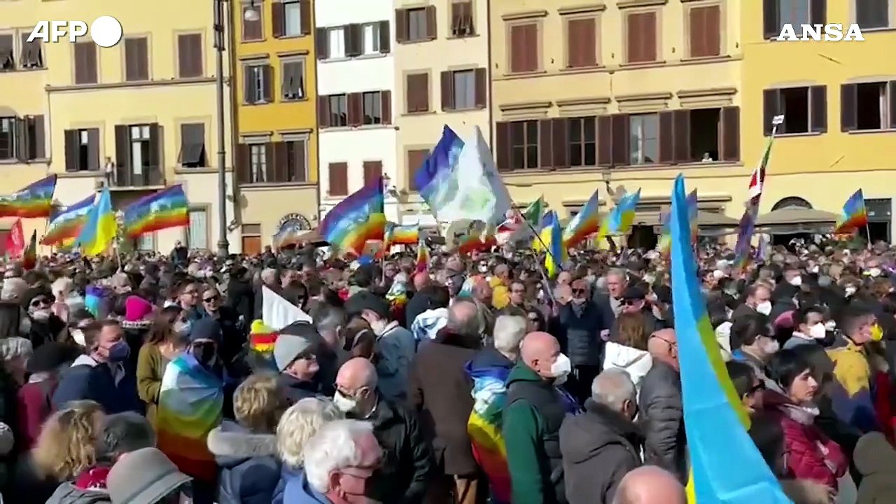 Un anno di guerra. Marcia pace e piazze in tutta Europa