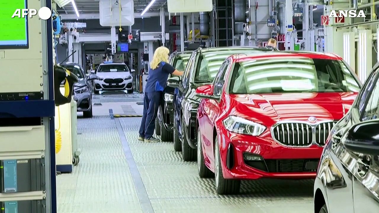 Biden mette il turbo ad auto elettriche, 67% in 10 anni